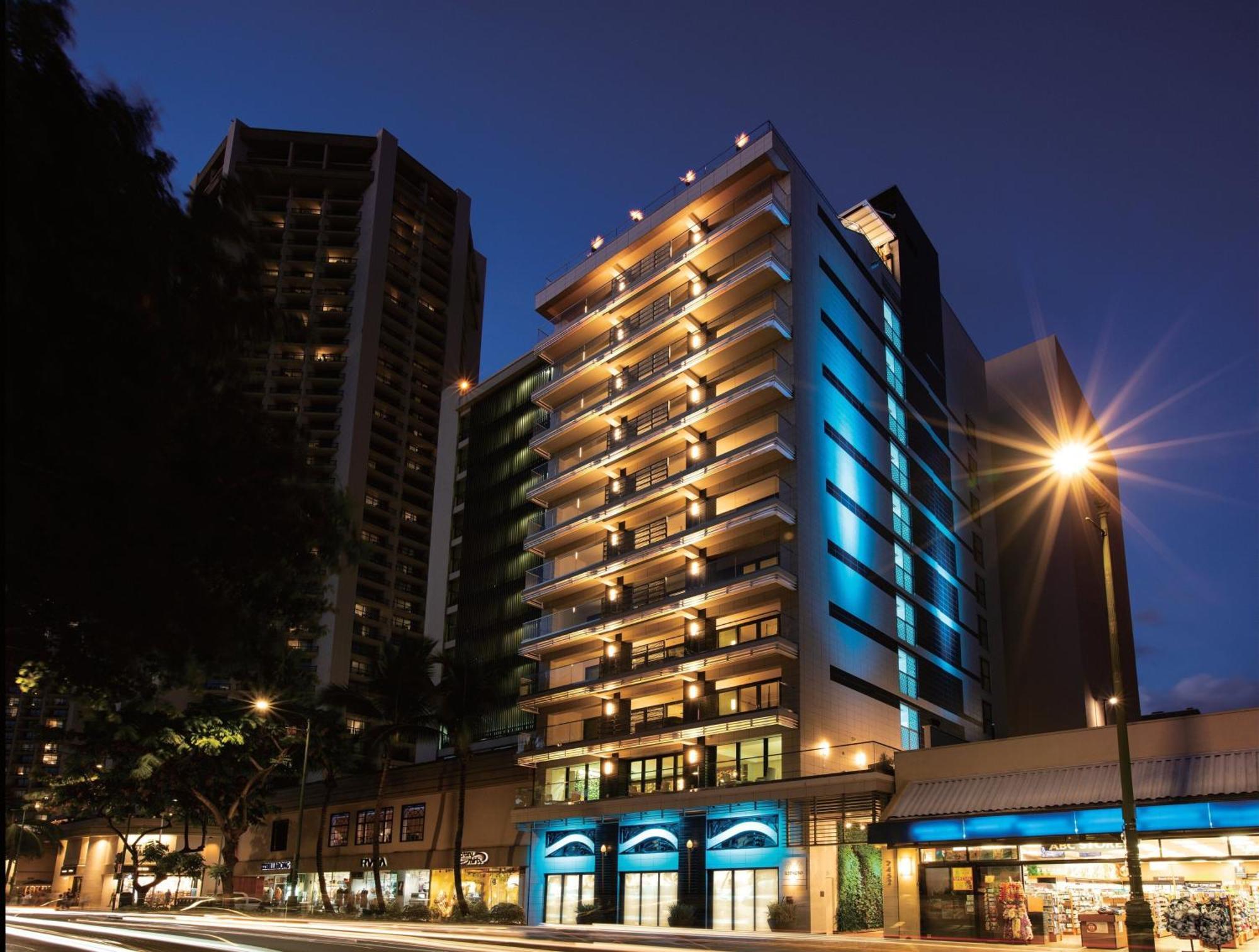 Espacio The Jewel Of Waikiki Honolulu Extérieur photo